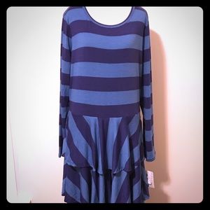 2X Blue striped long sleeve Georgia dress LuLaRoe
